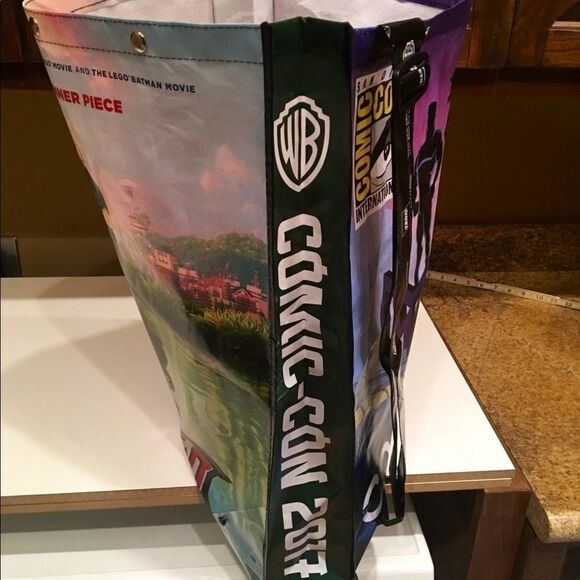 Comic Con Shopping Tote - Picture 3 of 3